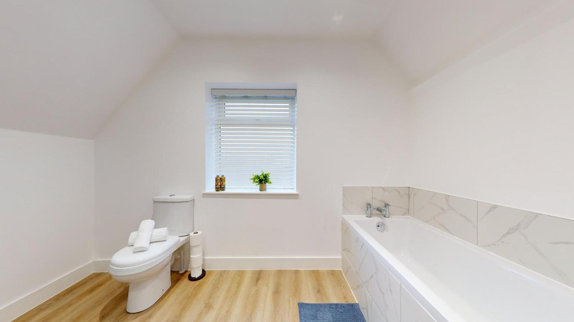 Impressive Two Bedroom | Wifi Cardiff Zewnętrze zdjęcie